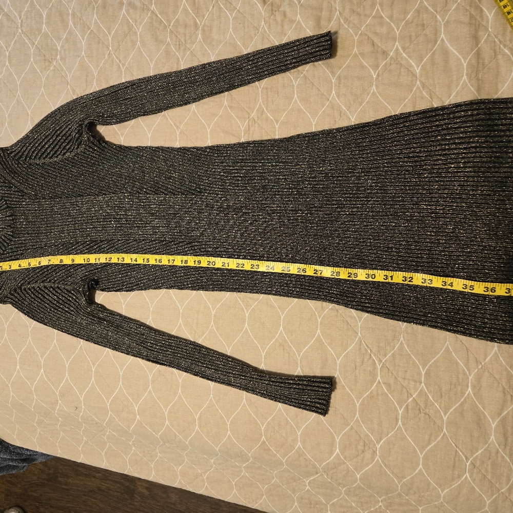 BCBGeneration knit drees black gold size L